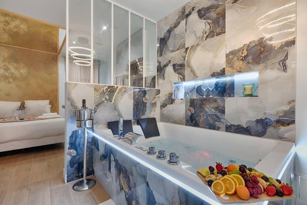 Welcome To Dubai / Jacuzzi Ivry-sur-Seine Exterior foto